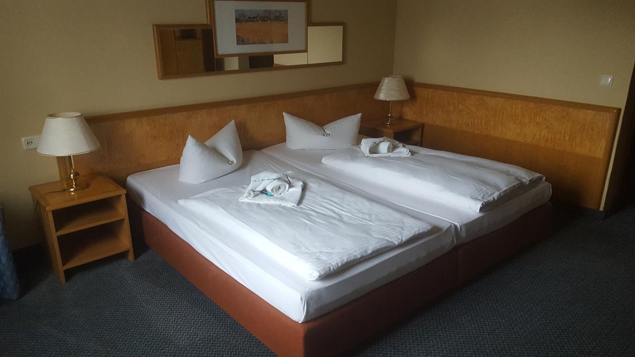 Hotel Ziegenkrug Schweriner Tor Pampow 외부 사진